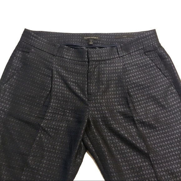 ‼️SOLD‼️Banana Republic Avery Cropped Pant - Picture 4 of 9